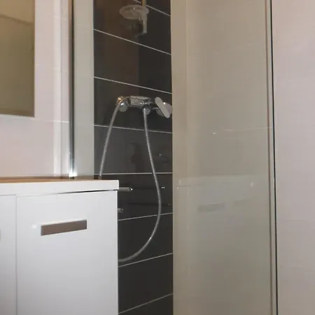 Traversant 2 Pieces, 4 Pers, Loggias, Parking, Proche - Fr-1-750-97 Apartment Canet-en-Roussillon