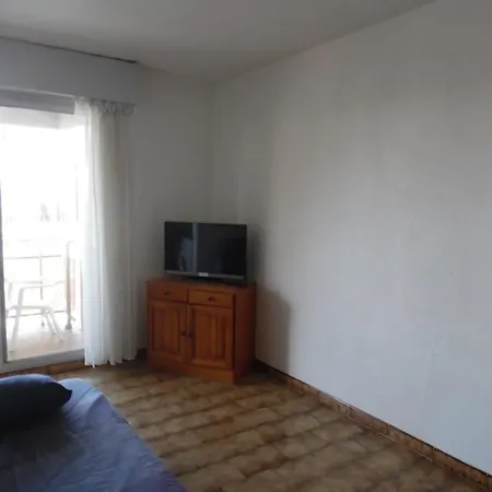 Traversant 2 Pieces, 4 Pers, Loggias, Parking, Proche - Fr-1-750-97 * Canet-en-Roussillon